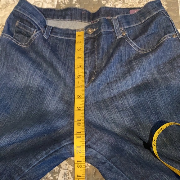 GLORIA VANDERBILT Amanda Jeans - Picture 6 of 10